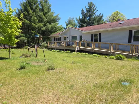 1581 Evergreen Ave, Adams, WI 53910