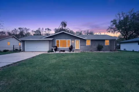 3345 Colby Ln, Janesville, WI 53546
