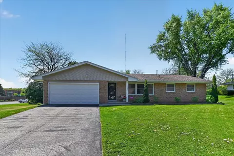 5583 Barbara Dr, Fitchburg, WI 53711