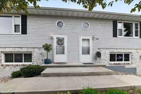 2660-2658 Chesapeake Dr, Fitchburg, WI 53719