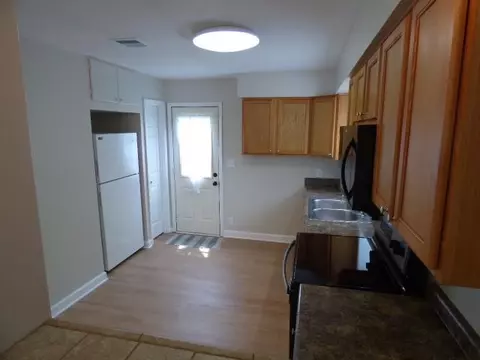 Kitchen - 220 Trush Ct, Beloit, WI 53511 photo 2 of 2