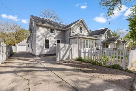1119 Dewey Ave, Beloit, WI 53511