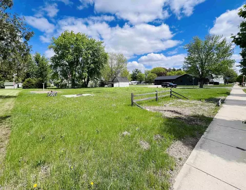 601 Exchange St, Blue River, WI 53518