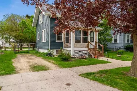541 Roscoe Ave, South Beloit, IL 61080