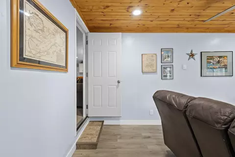 Entry Way - w1325 Spring Grove Road, Ripon, WI 54971 photo 2 of 4