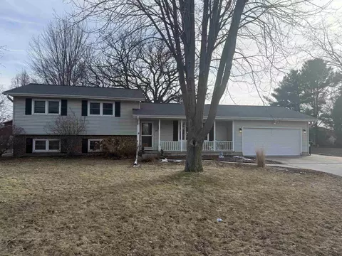 2113 Wisconsin Ave, Sun Prairie, WI 53590