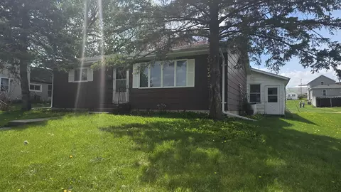 133 S Jackson St, Lancaster, WI 53813