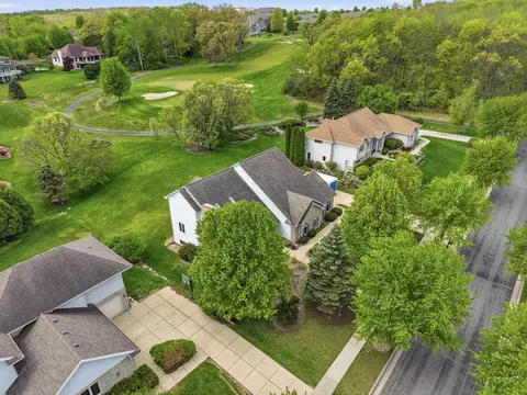 8813 Nelson Xing, Verona, WI 53593