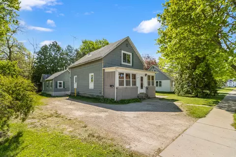 420 Madison St, Sauk City, WI 53583