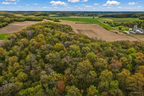 104 Acres Fesenfeld Rd, Black Earth, WI 53515
