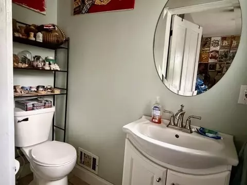 Bath - 1766 15th St, Monroe, WI 53566 photo 1 of 4
