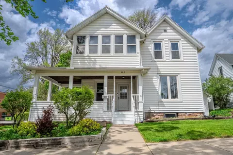 403 1st St, Baraboo, WI 53913
