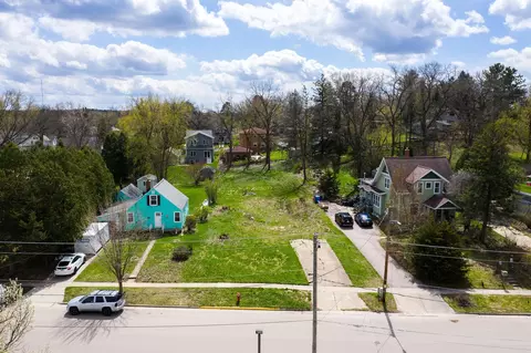 7431 Terrace Ave, Middleton, WI 53562