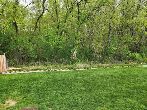Exterior - 611 E Maple Beach Dr, Edgerton, WI 53534 photo 3 of 6