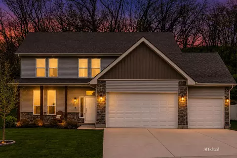 112 Valle Tell Dr, New Glarus, WI 53574