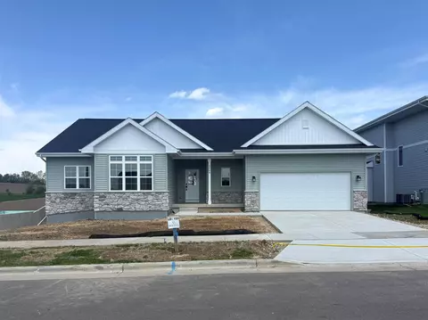 6666 Junco Dr, Middleton, WI 53562
