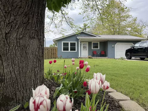 412 Scott St, Mazomanie, WI 53560