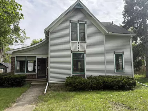 924 Euclid Ave, Beloit, WI 53511