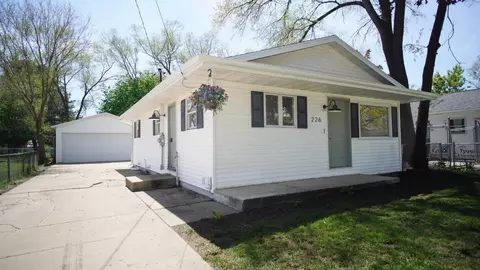 226 Caldwell Ave, Beloit, WI 53511