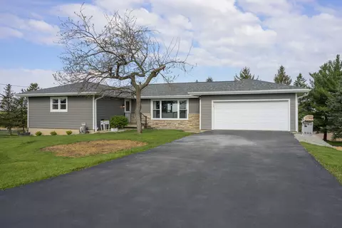 n3645 County Road G, Reeseville, WI 53579