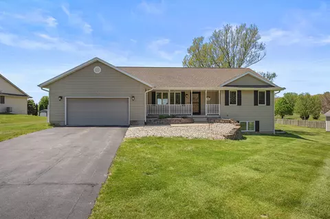 4627 N Katherine Dr, Janesville, WI 53548