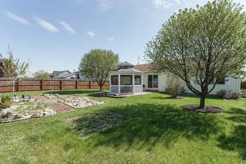 Exterior - 206 Cedar Ave, Delavan, WI 53115 photo 3 of 8