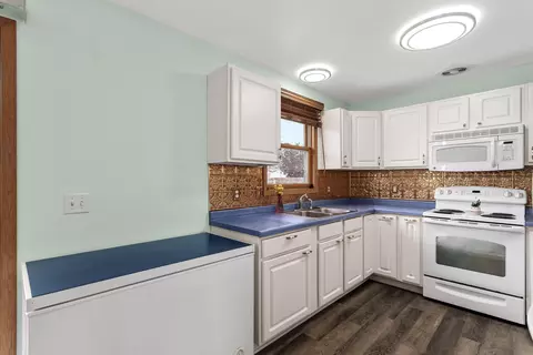 Kitchen - 206 Cedar Ave, Delavan, WI 53115 photo 1 of 2