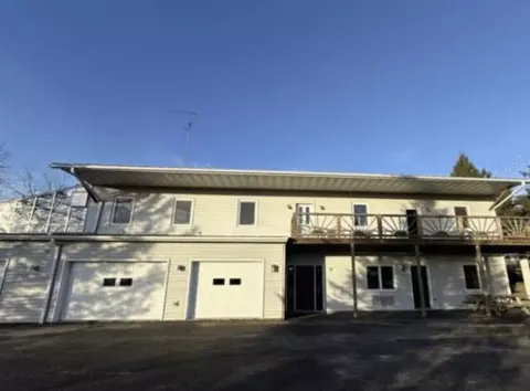 27751 Nutmeg Rd, Elroy, WI 53929