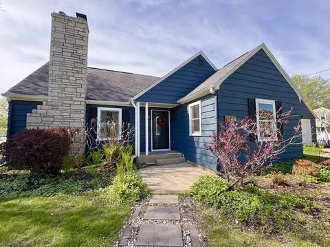 7203 Franklin Ave, Middleton, WI 53562