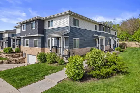 1973 N Windsor Ave, Cottage Grove, WI 53527