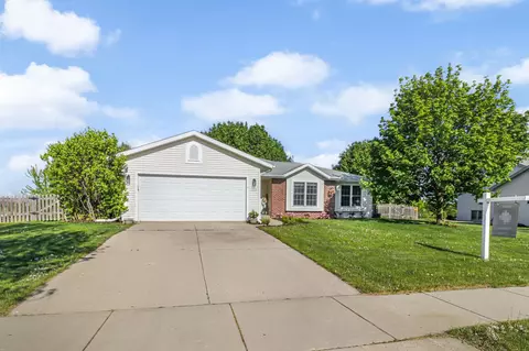 1357 Broadway Dr, Sun Prairie, WI 53590