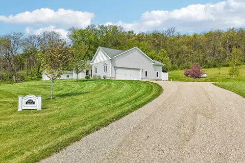 10265 County Road Kp Rd, Mazomanie, WI 53560