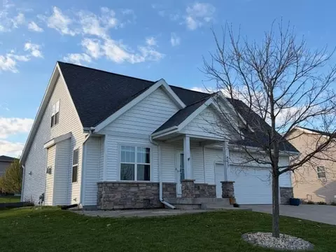 4532 Scenic View Rd, Windsor, WI 53598