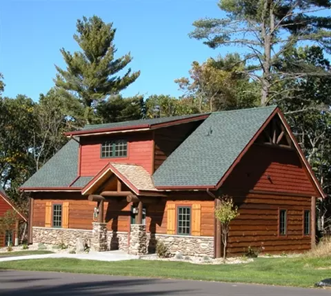 1050 Canyon Rd #29, Lake Delton, WI 53940