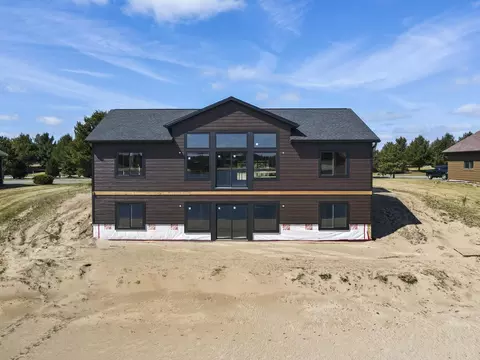 n8118 15th Avenue, New Lisbon, WI 53950