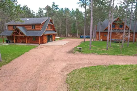 w3041 2nd Street East, Nekoosa, WI 54457