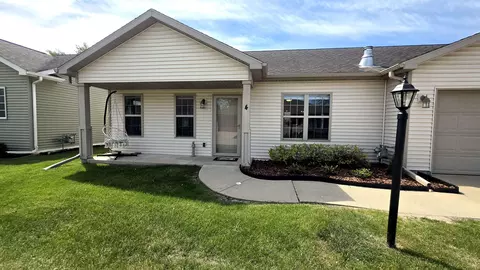 407 East Ave #4, Belleville, WI 53508