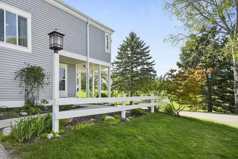 7409 Tree Ln, Madison, WI 53717