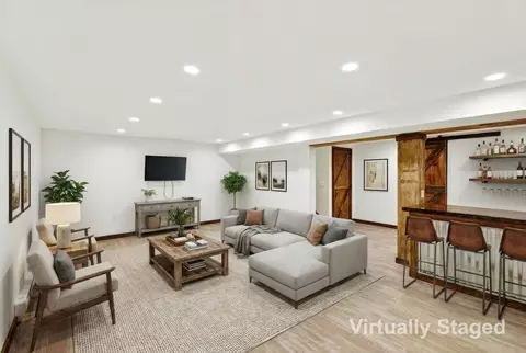 1224 Enterprise Dr, Verona, WI 53593