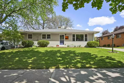 1910 Sachtjen St, Madison, WI 53704