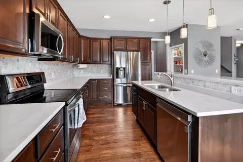 Kitchen - 4416 Eagle Ridge Ln, Windsor, WI 53598 photo 4 of 7