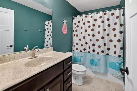 Bath - 4416 Eagle Ridge Ln, Windsor, WI 53598 photo 2 of 8