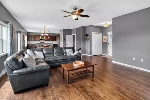 Living - 4416 Eagle Ridge Ln, Windsor, WI 53598 photo 2 of 3