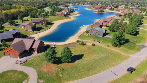 w5561 Castaway Drive, New Lisbon, WI 53950