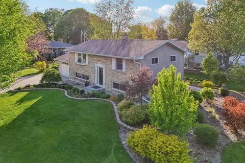 1620 Maple St, Middleton, WI 53562