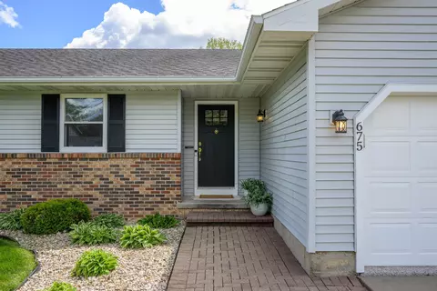 675 Grace St, Verona, WI 53593
