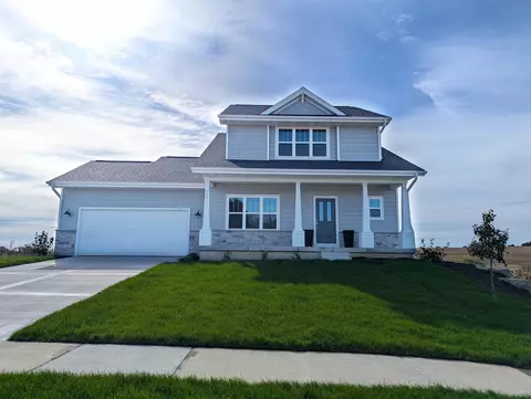 517 Spindrift St, Mount Horeb, WI 53572