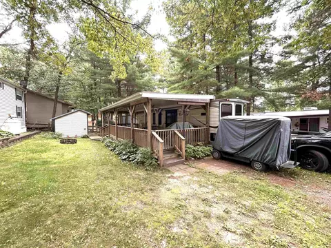 157 Yogi Bear, Warrens, WI 54666