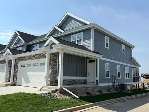 Exterior - Unit 5.2 Bellflower Drive, Deforest, WI 53532 photo 2 of 3