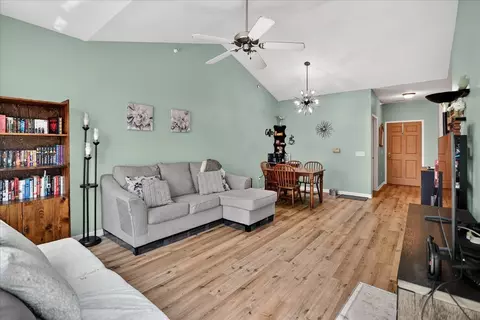101 Metro Ter #305, Madison, WI 53718